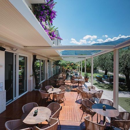 Hotel Baia Azzurra Torbole Sul Garda Esterno foto