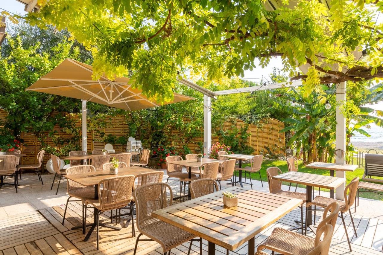 Hotel Baia Azzurra Torbole Sul Garda Esterno foto