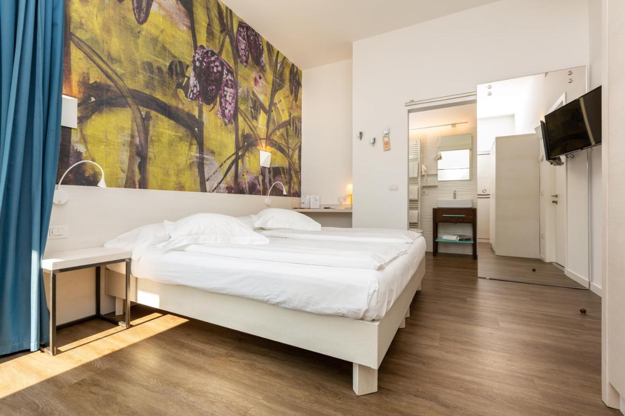 Hotel Baia Azzurra Torbole Sul Garda Esterno foto