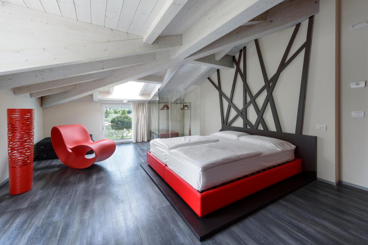 Hotel Baia Azzurra Torbole Sul Garda Esterno foto