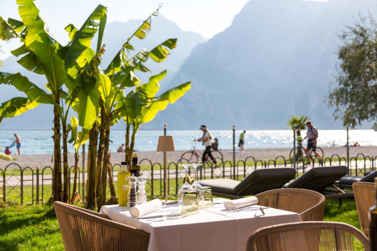 Hotel Baia Azzurra Torbole Sul Garda Esterno foto